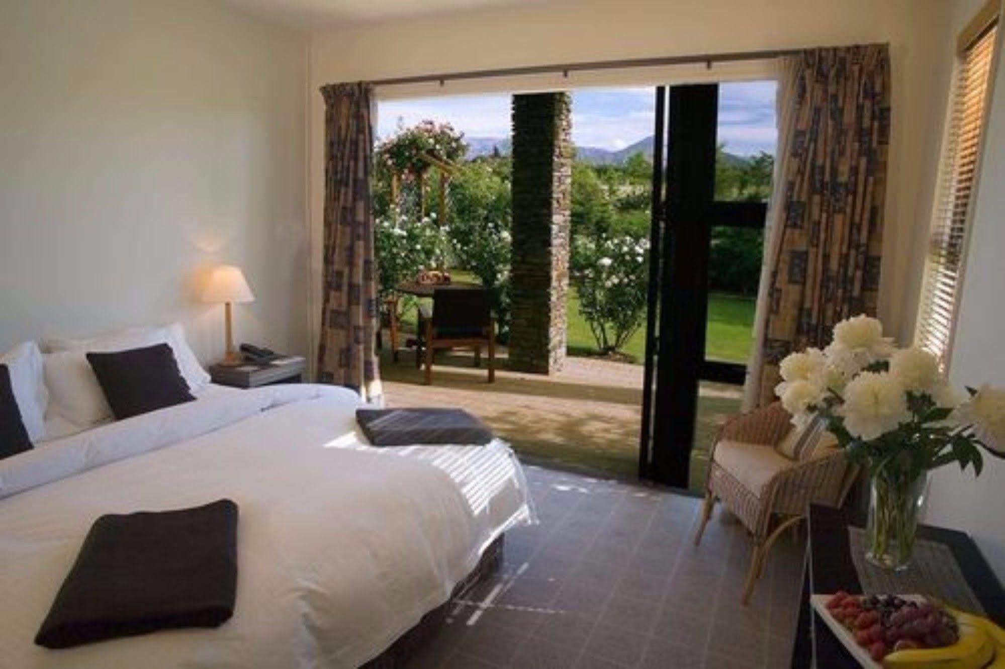 Lime Tree Lodge Wanaka Esterno foto